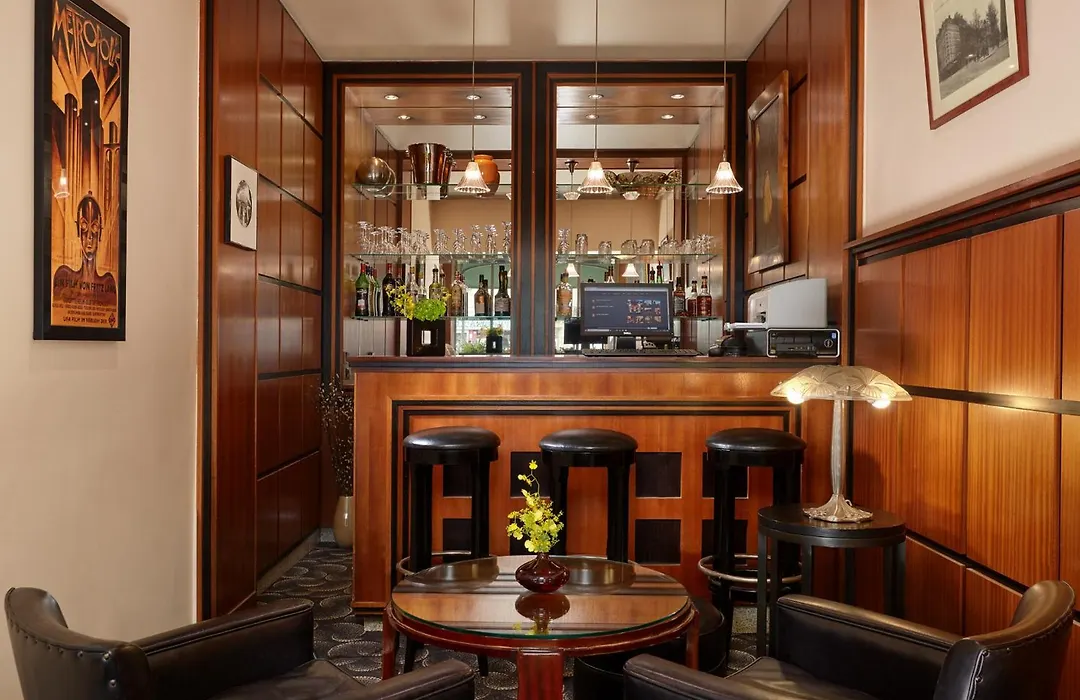 Hôtel Raspail Montparnasse-1